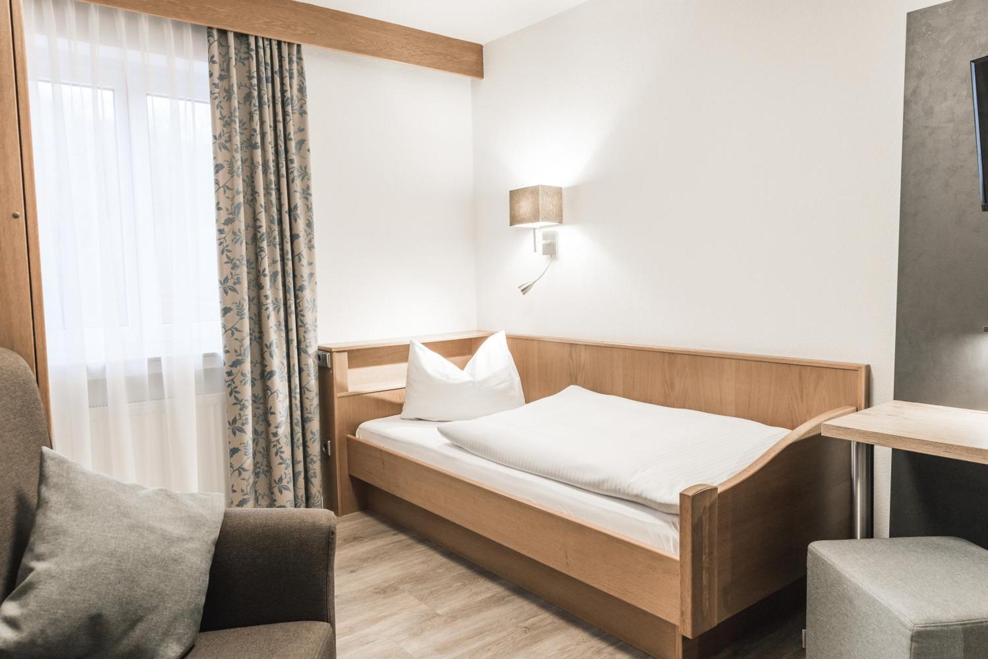 Landhotel Waldeck Fremdingen Bagian luar foto